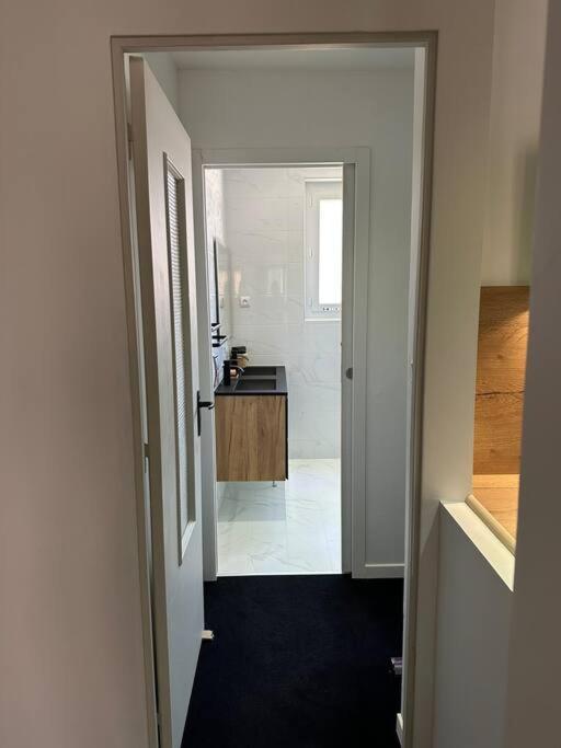 Appt De Standing Centre Ville Tarbes Exterior foto