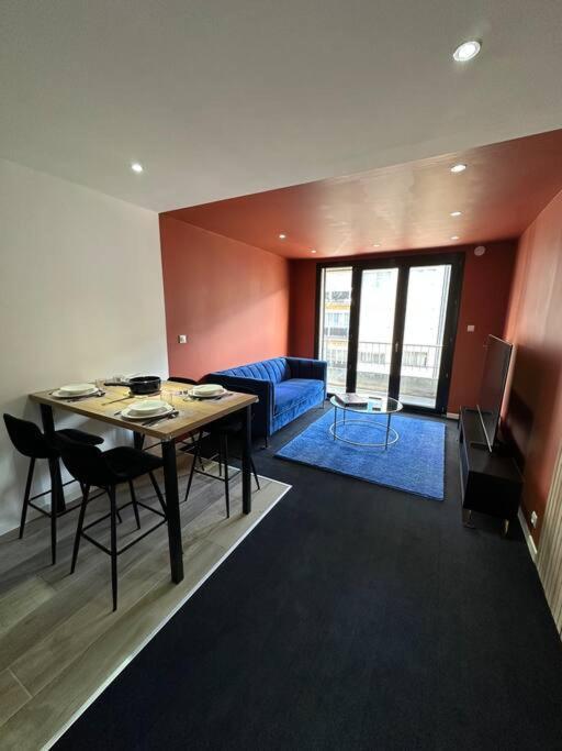Appt De Standing Centre Ville Tarbes Exterior foto